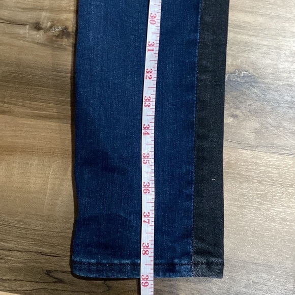 Frame Denim Two Toned Color Split Jeans - Picture 12 of 12